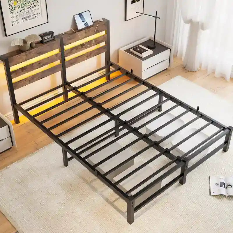 Letto Matrimoniale in Metallo Beige e Marrone con Testiera in Legno, Luci RGB e Ripiano Portaoggetti USB