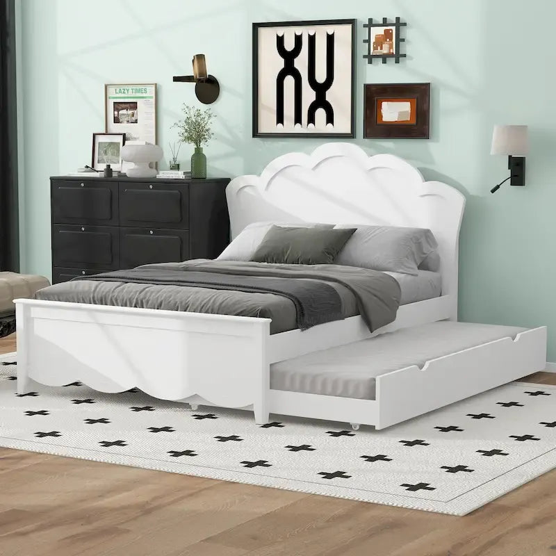 Letto matrimoniale bianco moderno con piattaforma in legno, testiera e letto estraibile singolo