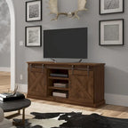 Mobile TV The Gray Barn Sycamore Rise Farmhouse in Legno da 66 pollici