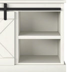 Mobile TV The Gray Barn Sycamore Rise Farmhouse in Legno da 66 pollici