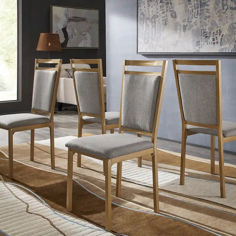Set da pranzo Darcy con piano effetto marmo e dettagli dorati di iNSPIRE Q Bold